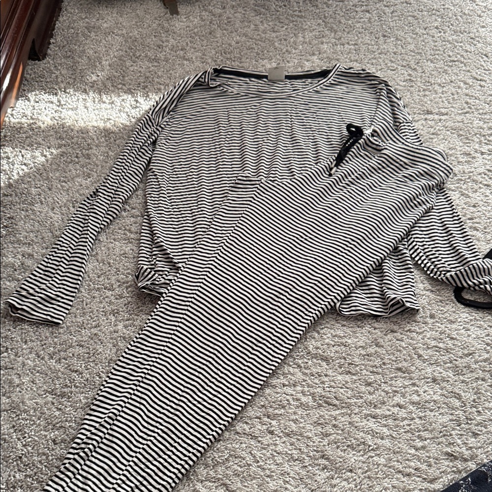 Striped Black and White Women's pjs size medium